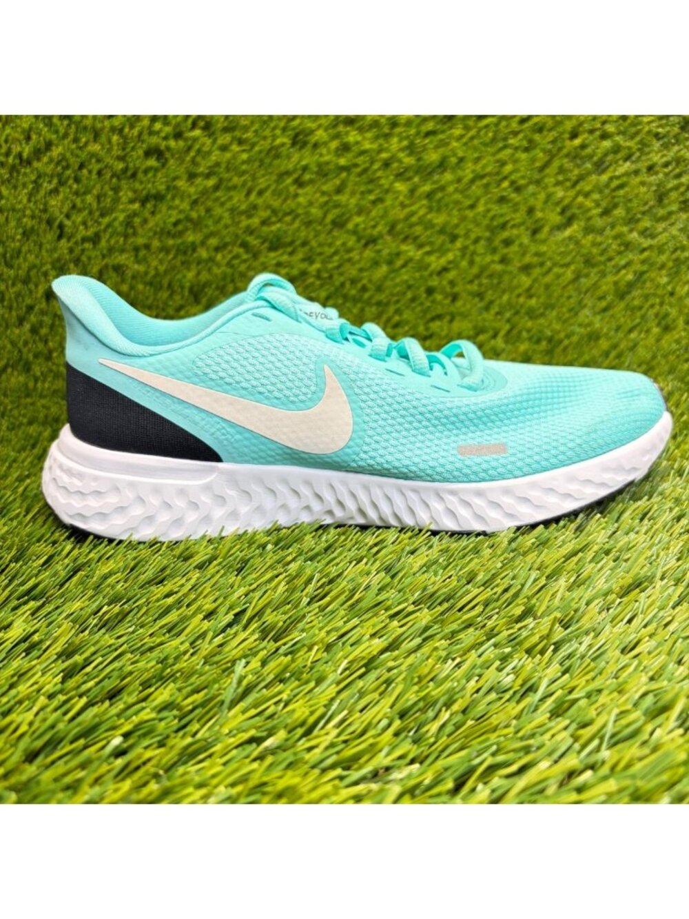 Nike Revolution 5 Womens Size 6.5 Blue White Athletic Running Shoes Sneakers